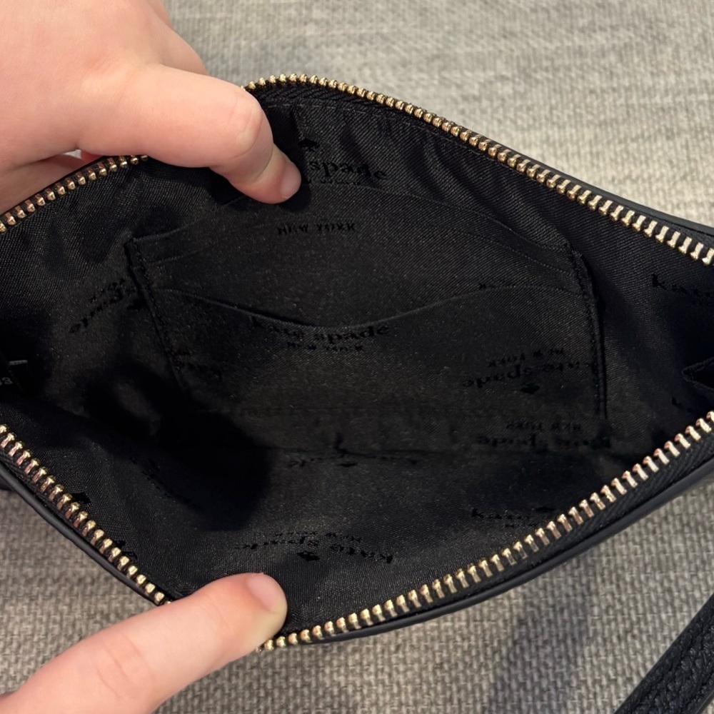 Kate Spade Black Wristlet Authentic Excellent Condition - Picture 5 of 5